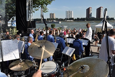 Sunday Lounge met Sea Sound Big Band 